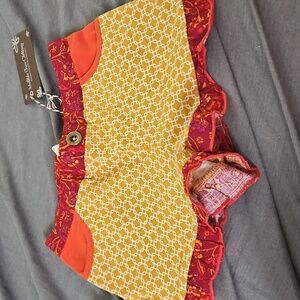 NWT‎ Size 2 Matilda Jane Red and Yellow Patterned Ruffle Shorts